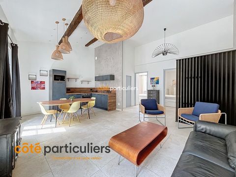 - Quartier Clemenceau - Côté particuliers offers you a 3-room apartment of 57.50m2 loi carrez on the 2nd and last floor, completely renovated with taste in 2020 for which you only have to put down your suitcases. It is composed of a fitted kitchen, t...