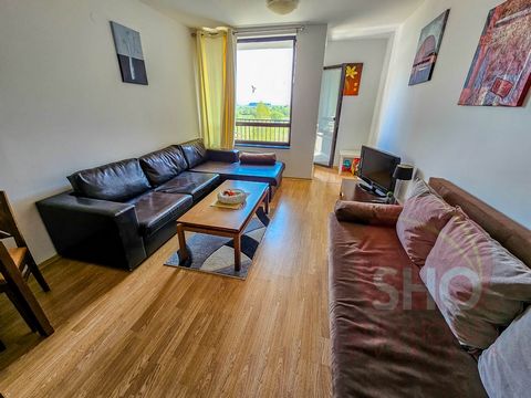 Viewing is recommended of this 4th floor studio apartment which is to be sold furnished. The property consists of an entrance , fully tiled bathroom with bathtub/over shower, fully equipped kitchen with white goods, dining table/chairs, lounge area w...
