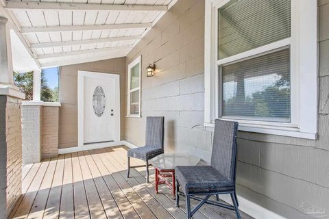 Step into the perfect blend of old-world charm and modern comfort in this beautifully updated 1928 home. Featuring three bedrooms and one bath, this property offers vinyl plank flooring throughout, a neutral color scheme, and abundant charm. The livi...