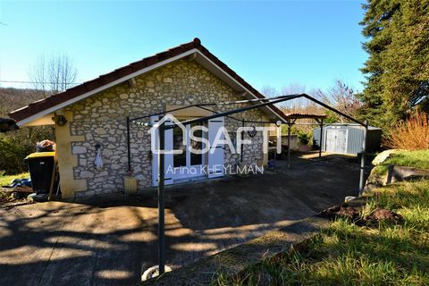 In a quiet and unobstructed environment, come and discover this charming exposed stone house. All amenities are nearby: shopping center, pharmacy, schools, shops, etc. On the ground floor, you will have the right to a large living room of 40 m². Upst...