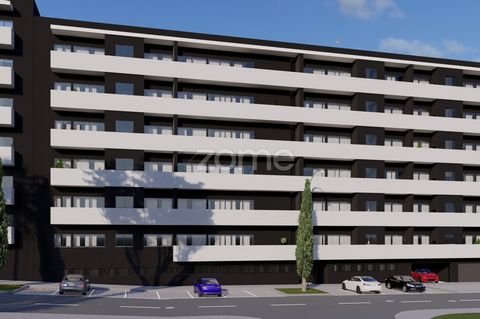Identificação do imóvel: ZMPT566826 Apartamento T2 novo, próximo ao Parque Urbano dos Moutidos, em Águas Santas – Maia, com varandas, garagem (box) e as seguintes características: - Área de 88,50 m2; - Varandas de prolongamento da sala (2,70 m2) e co...