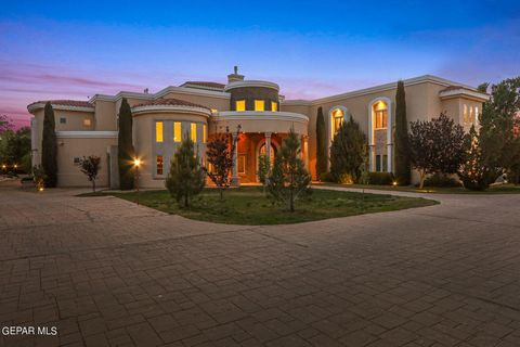 Step into a world of refined elegance and luxury with this sprawling 6-bedroom, 7.5-bathroom estate nestled on 1.27 acres in Upper Valley. Inside, modern design meets comfort with a cascading waterfall, cherry wood floors, and exquisite finishes. Fea...