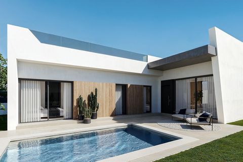 Modern style 3 bedroom detached villas in San Miguel . Modern style chalets with 3 bedrooms in San Miguel. Built on one floor, they have 3 bedrooms and 2 bathrooms, open kitchen with living room, built-in wardrobes, porch and private solarium with vi...