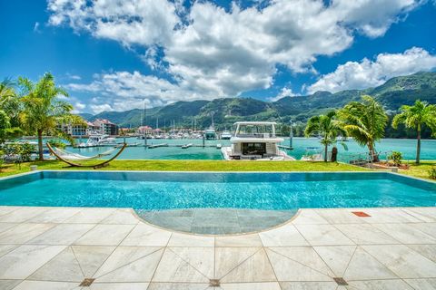 Invest in absolute luxury with this 5 bedroom villa with infinity pool, offering breathtaking views of the marina and granite mountains. Contact us for this exclusive opportunity. Welcome to your luxury oasis on Eden Island! This spectacular 5 bedroo...