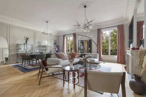 Fully refurbished and furnished 259 sq-m (2,788 sq ft) apartment on the third floor of a luxuriously renovated Haussmannian building. Featuring an entrance hall, a living room opening out onto a balcony, a dining room with an open kitchen, 4 bedrooms...