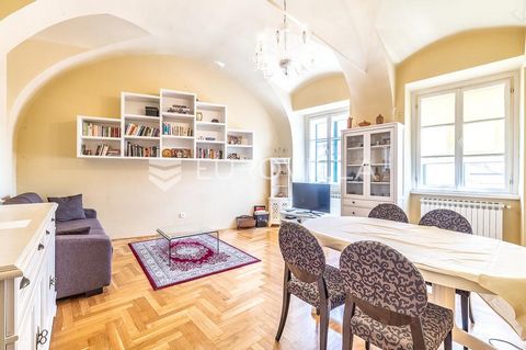 Gornji Grad, Visoka ulica, a beautiful fully decorated and furnished two-room apartment of 77 m2 on the 1st floor of a well-maintained courtyard building. It consists of an entrance hall with built-in wardrobes, a living room with a dining room, an e...