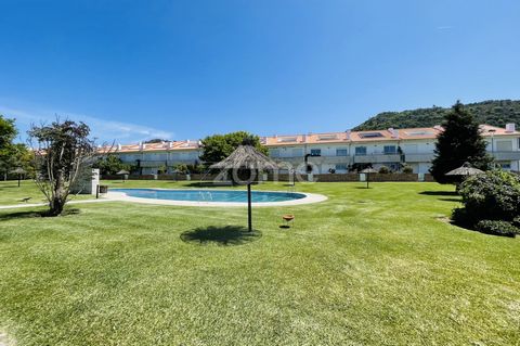 Identificação do imóvel: ZMPT567534 Located in the renowned Quinta do Paraíso, in Esposende, this villa is a true dream! It offers a perfect balance between indoor and outdoor space, ideal for a peaceful and comfortable life. With 154m2 of useful are...