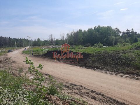 Арт. 81619600 Вашему вниманию предлагается земельный участок общей площадью 3,6 Га. Участок расположен в Солнечногорском районе недалеко от д. Чёрная грязь, в 14 км от МКАД. Проезд за магазином Метро, рядом с FASHION HOUSE Аутлет Центр по Ленинградск...