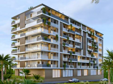 Premium Residential Development - Faro Expected delivery: Autumn 2025 Currently under construction, this project was designed to offer a premium living experience in the Algarve capital. A space where sophistication, comfort and a privileged location...
