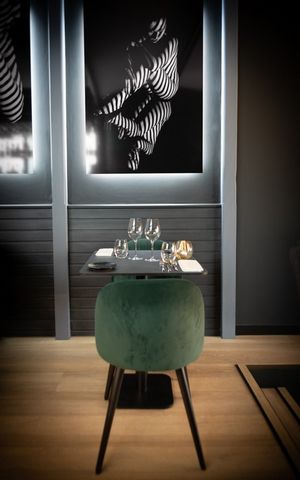 Dpt Vendée (85), à vendre LES SABLES D'OLONNE Restaurant